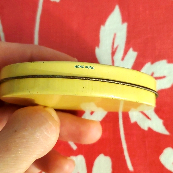 3/$25 Vintage Hong Kong Butterfly pill box - Picture 2 of 6